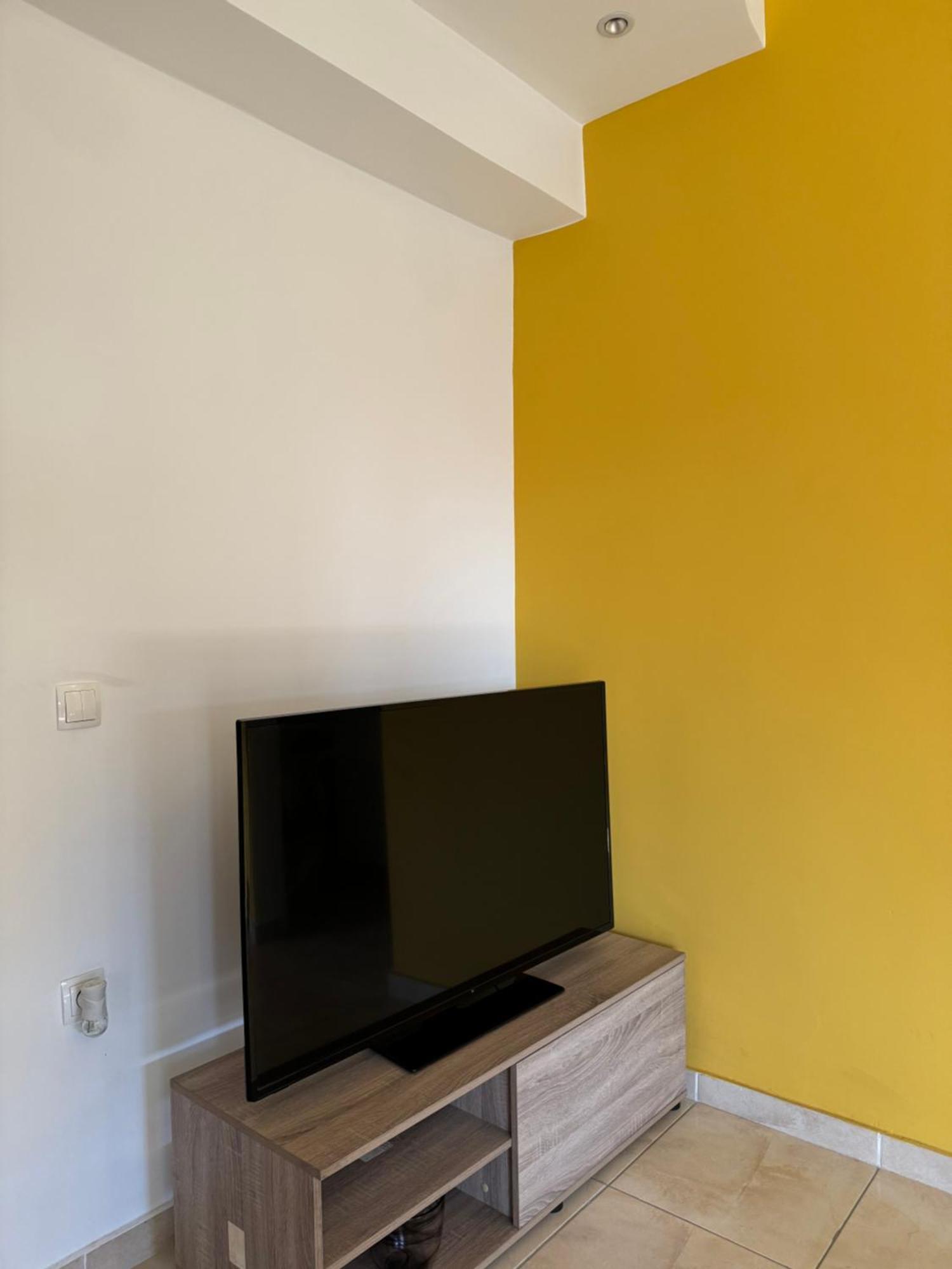 Sunshine Bliss Apartment Athens Exterior photo